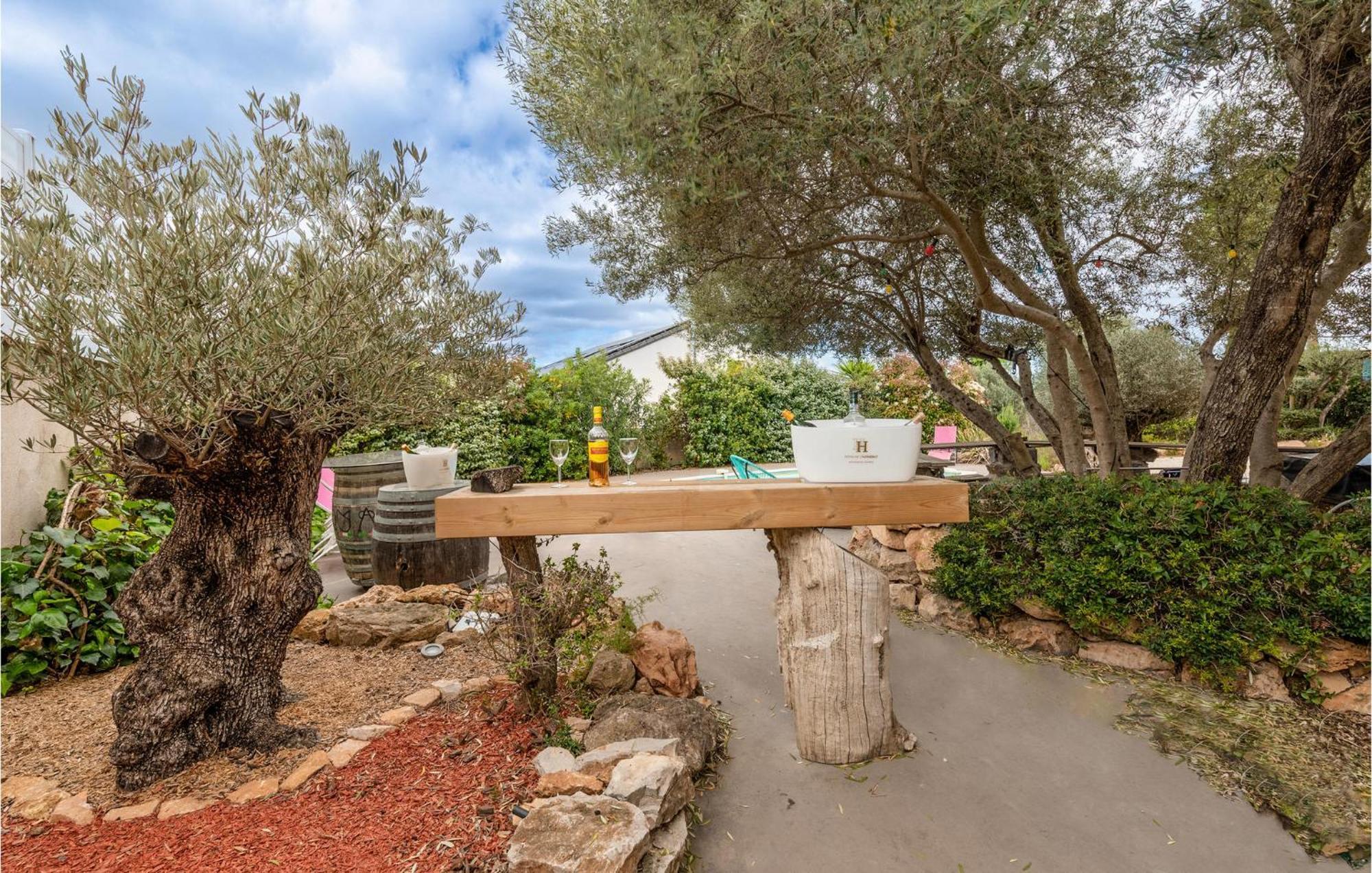 Beautiful Home In Balaruc-Les-Bains With Wifi Zewnętrze zdjęcie