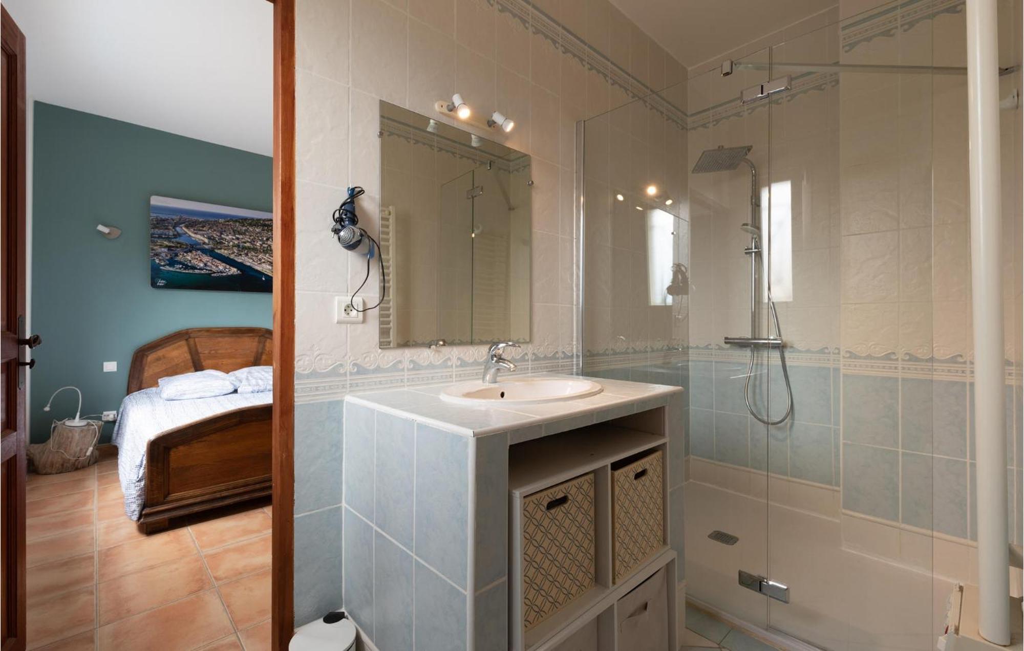 Beautiful Home In Balaruc-Les-Bains With Wifi Zewnętrze zdjęcie